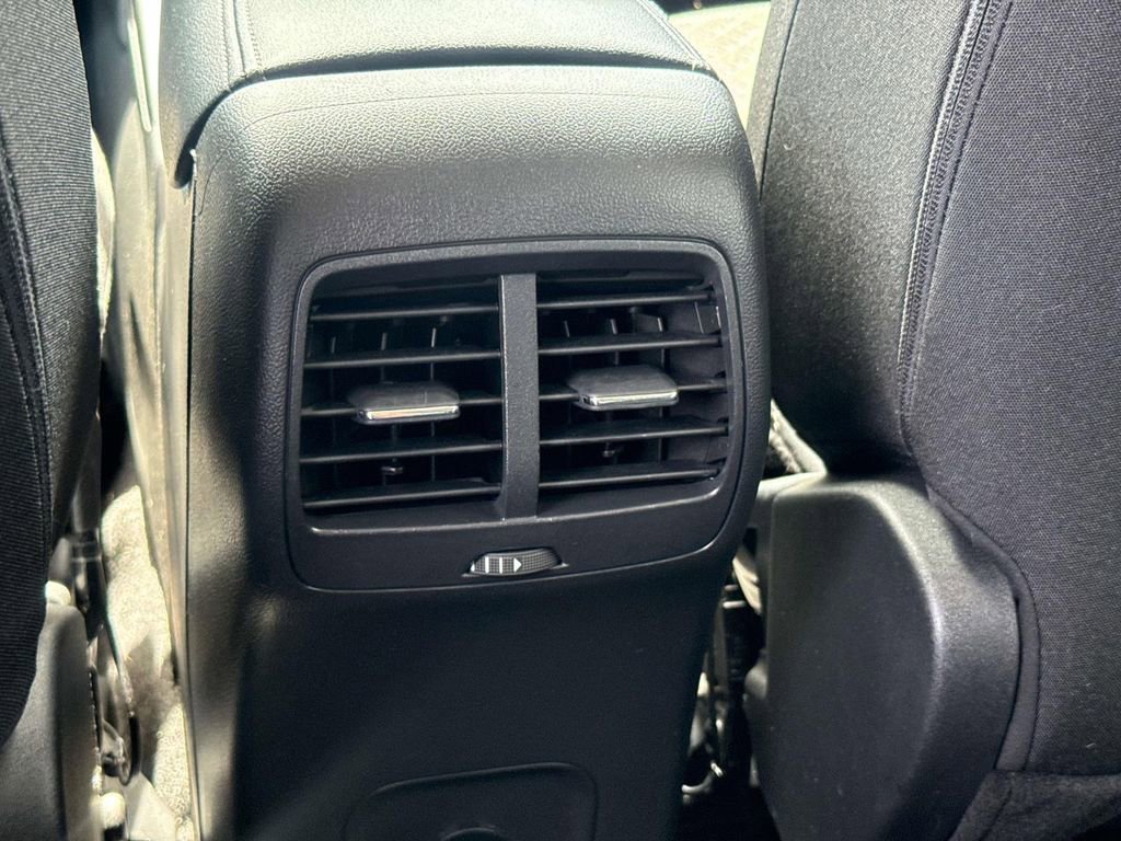 Certified 2025 Ford Escape Active FWD image 12