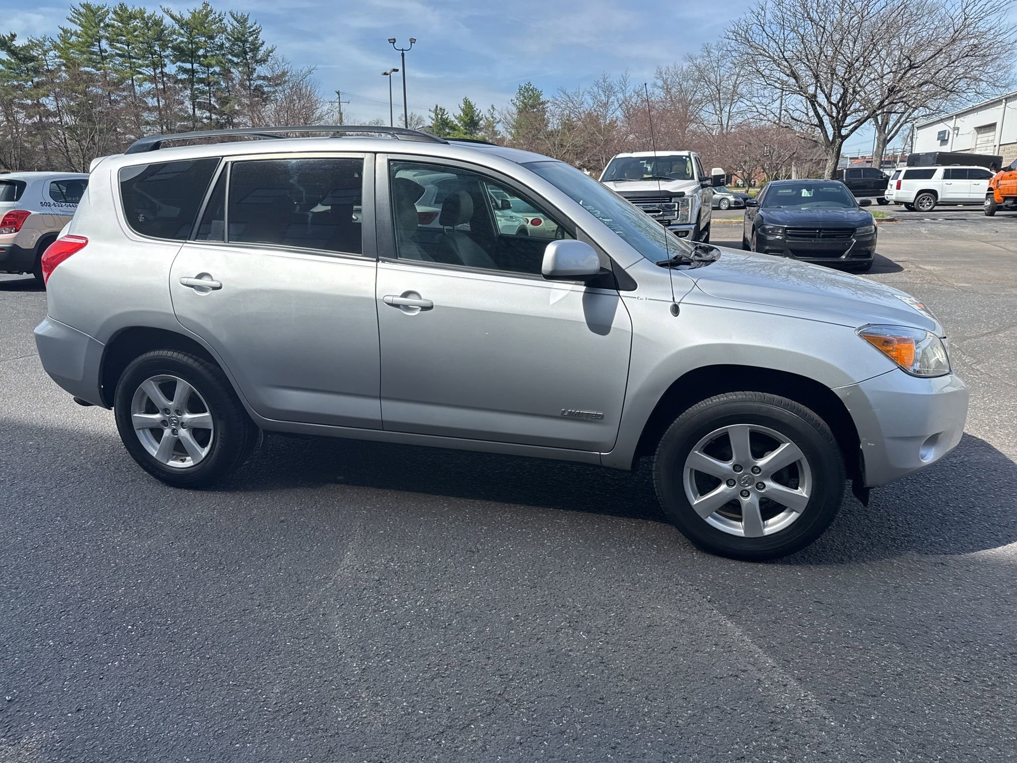 Used 2008 Toyota RAV4 Limited image 5