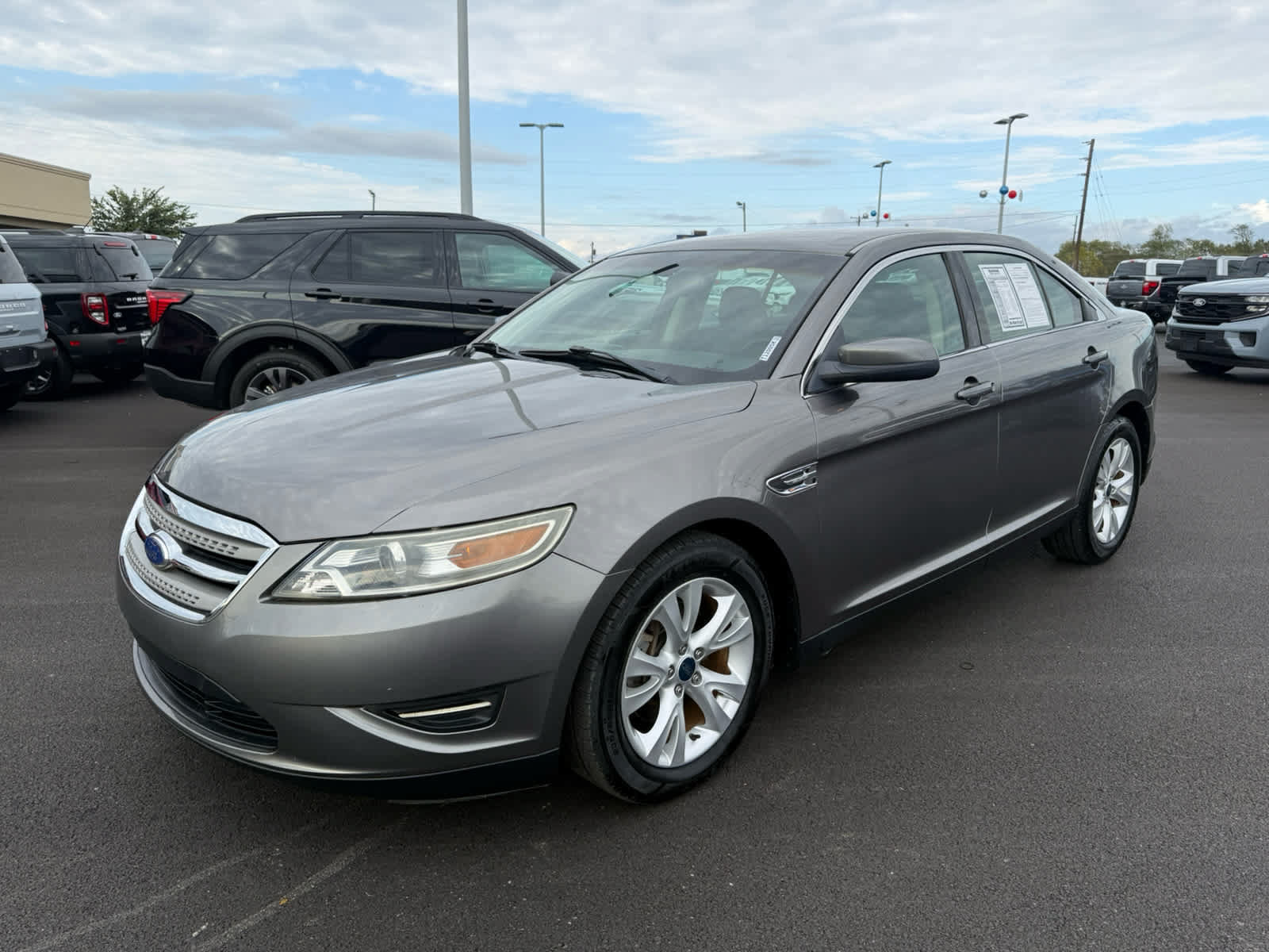 Used 2012 Ford Taurus SEL FWD image 21