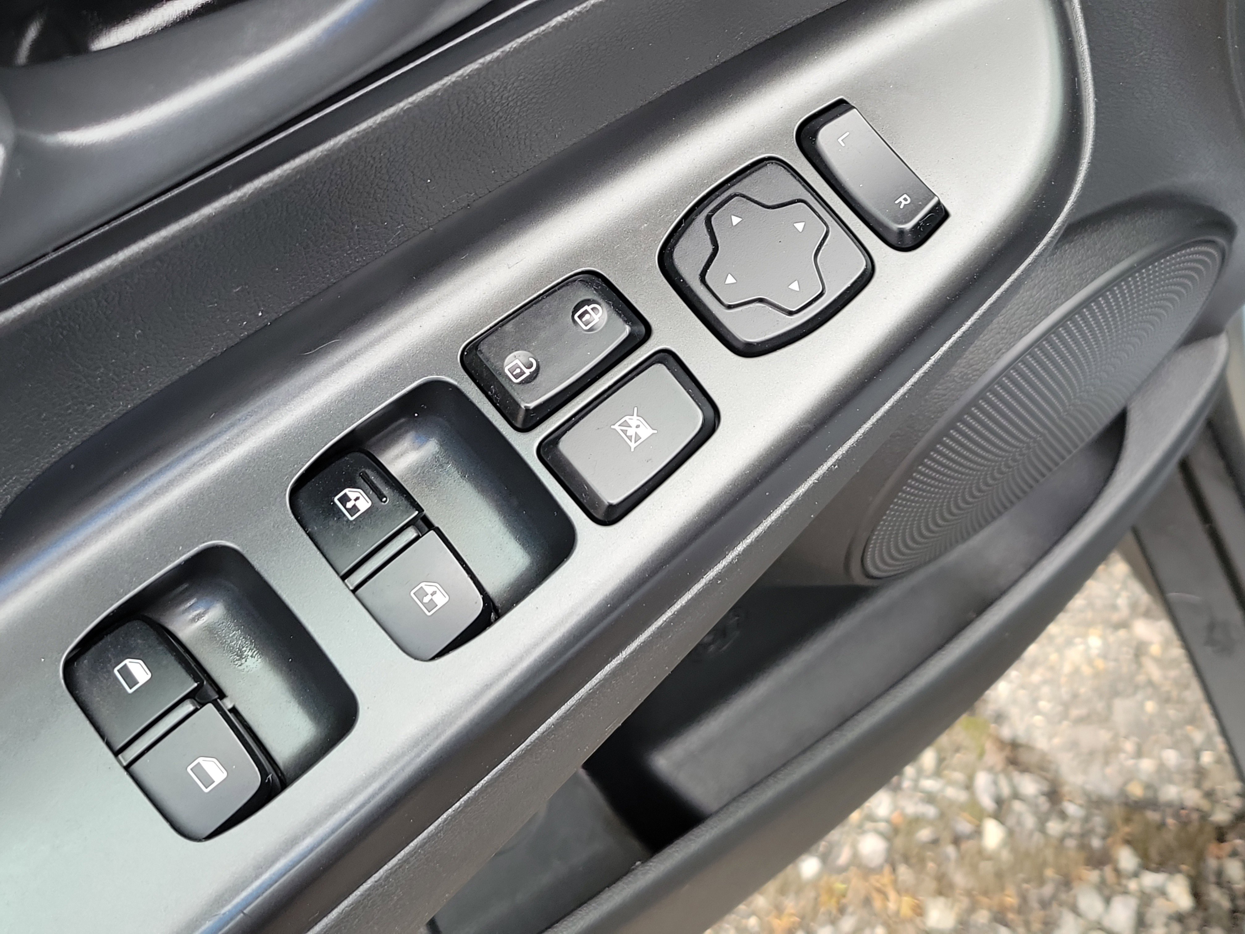 Used 2020 Hyundai Kona SEL image 20