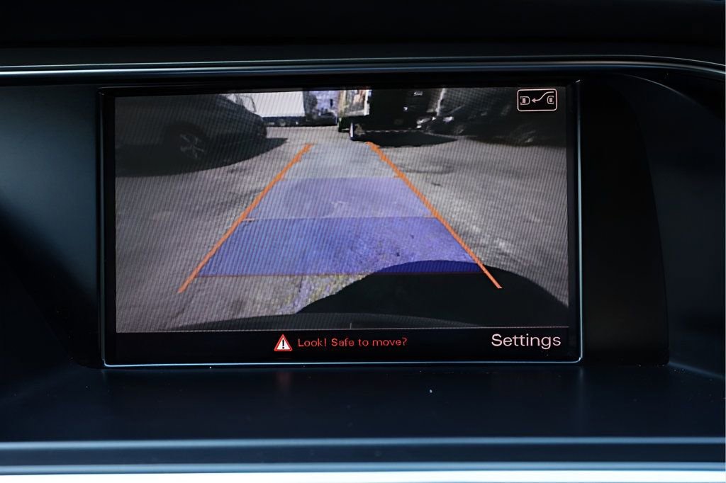 Used 2016 Audi A4 2.0T Premium image 24