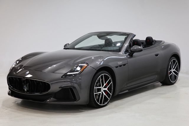 Certified 2024 Maserati GranCabrio Trofeo AWD/4WD image 3