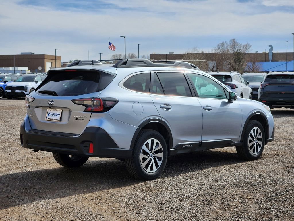 Used 2022 Subaru Outback Premium w/ Popular Package #1 image 3