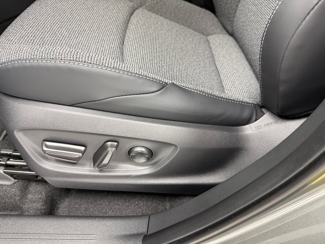 New 2026 Toyota bZ XLE Plus image 27