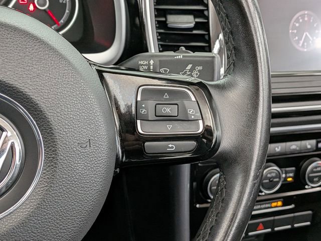 Used 2019 Volkswagen Beetle 2.0T SE image 28