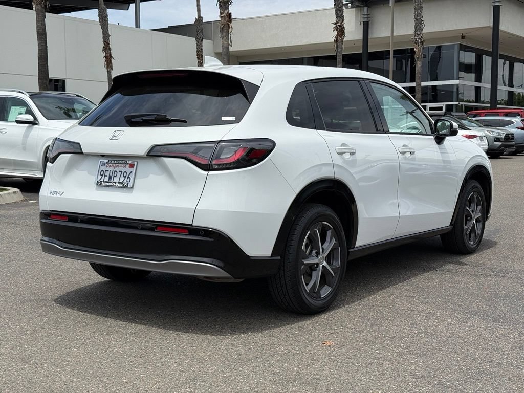 Used 2023 Honda HR-V EX-L image 8