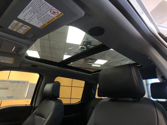 New 2026 Ford F350 Lariat w/ Black Appearance Package image 21