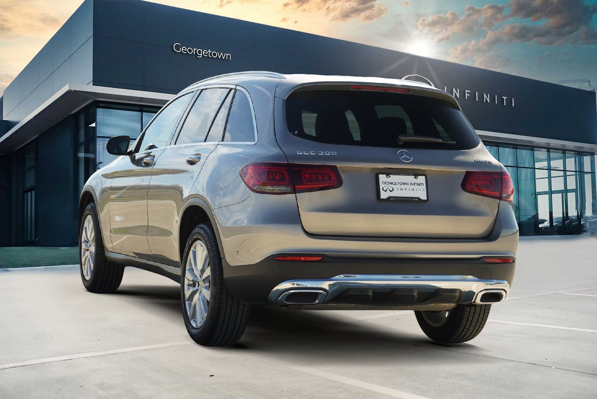 Used 2020 Mercedes-Benz GLC 300 4MATIC image 7