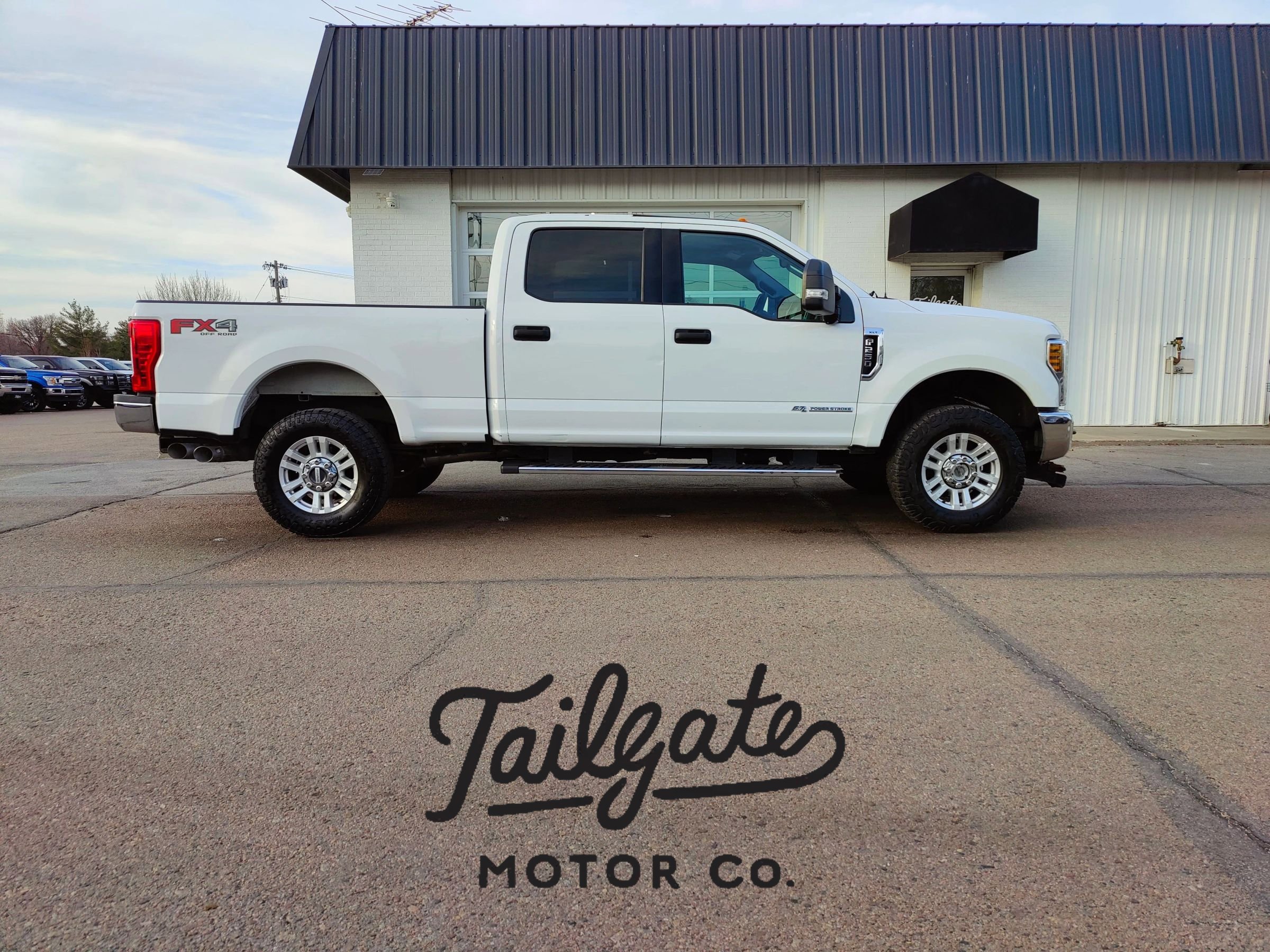 Used 2019 Ford F250 XLT w/ XLT Value Package AWD/4WD image 1