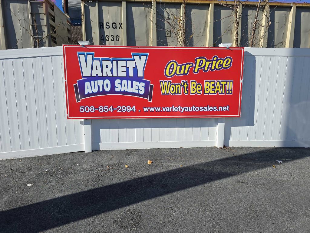 Used 2023 Chevrolet Traverse LT image 5