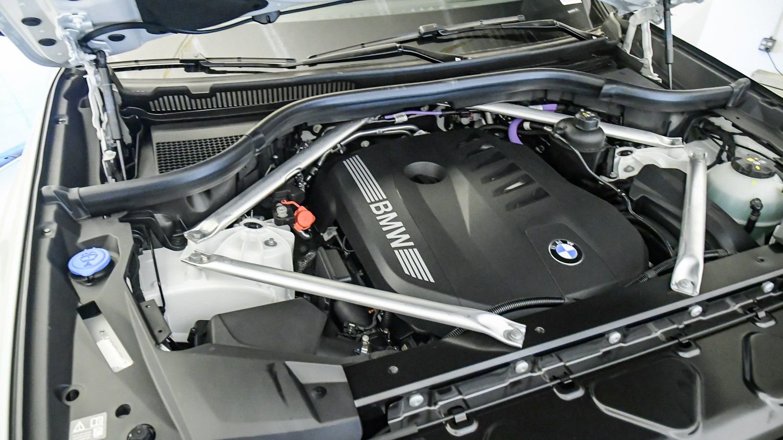 New 2026 BMW X5 sDrive40i w/ Premium Package RWD image 28