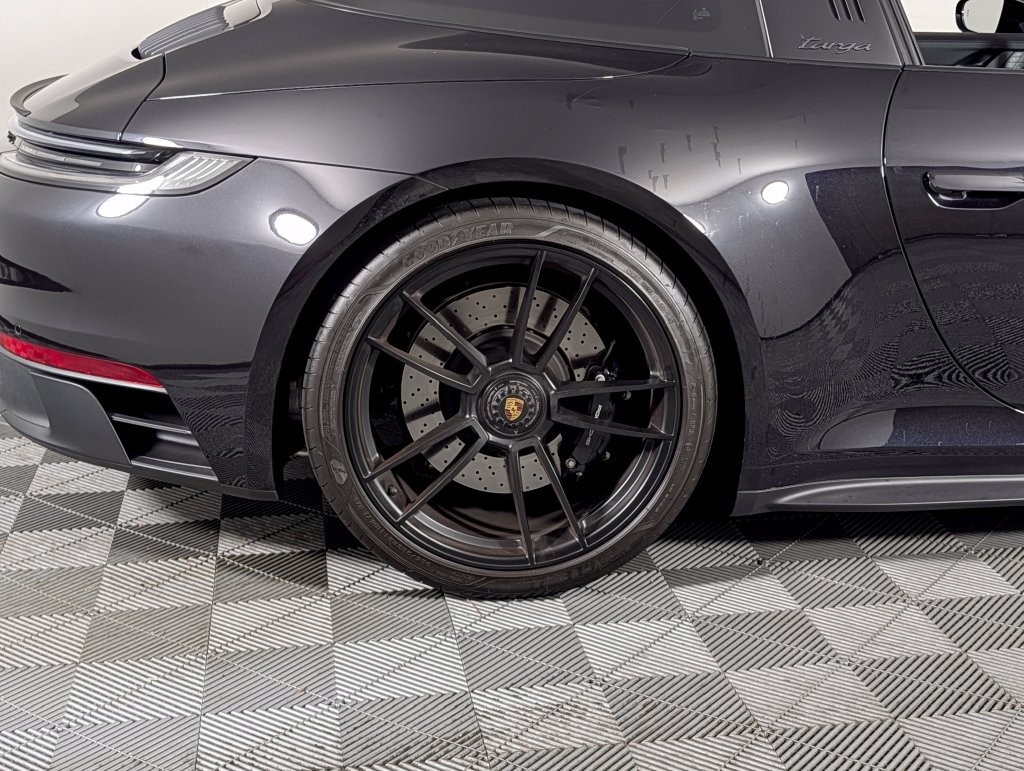 Certified 2023 Porsche 911 Targa 4 GTS AWD/4WD image 14