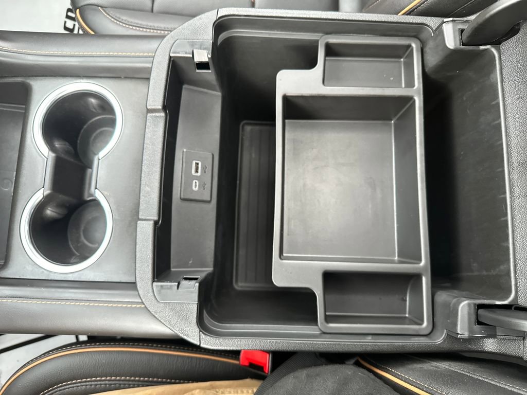 Used 2023 GMC Yukon AT4 image 19