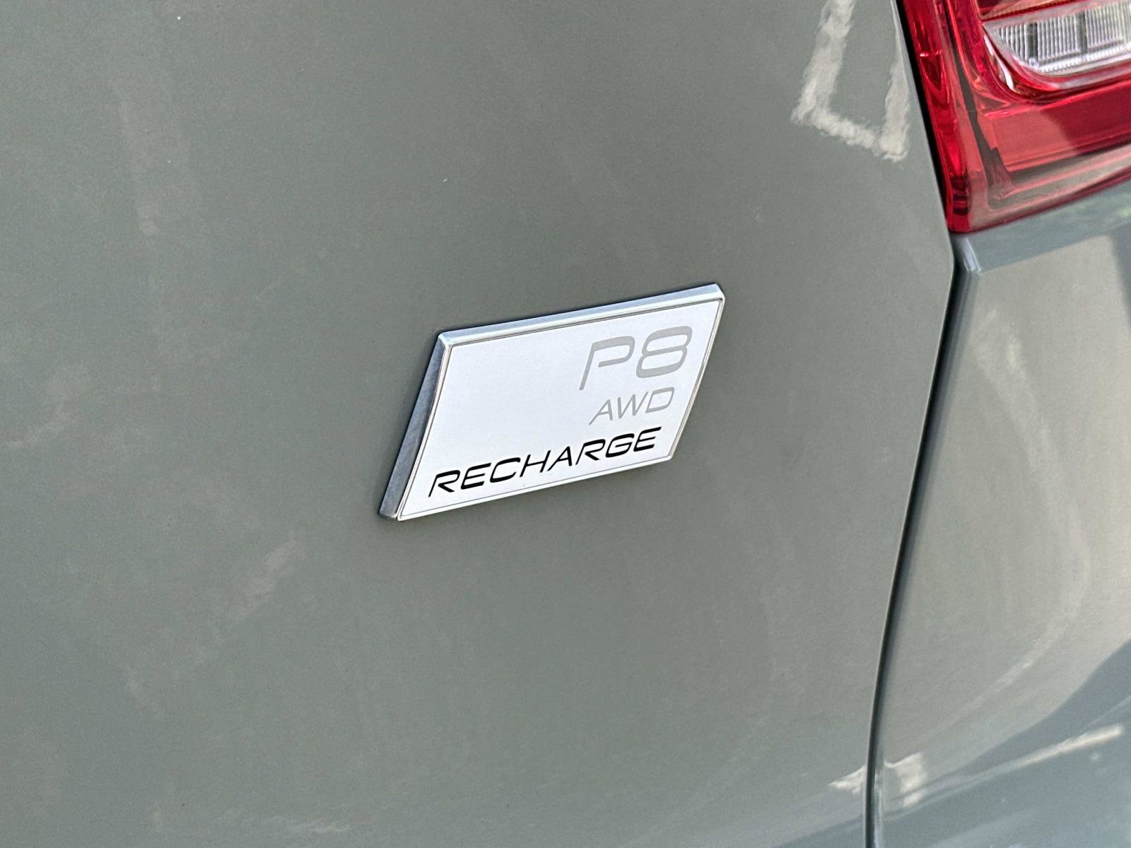 Certified 2021 Volvo XC40 P8 Recharge w/ Advanced Package image 27