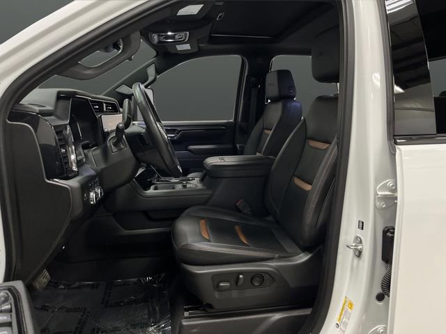 Used 2024 GMC Sierra 3500 AT4 w/ AT4 Premium Plus Package image 4