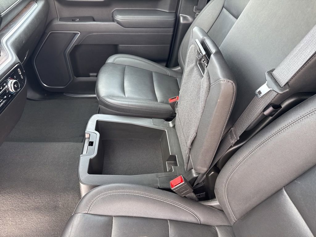 Used 2025 GMC Sierra 1500 SLT AWD/4WD image 18