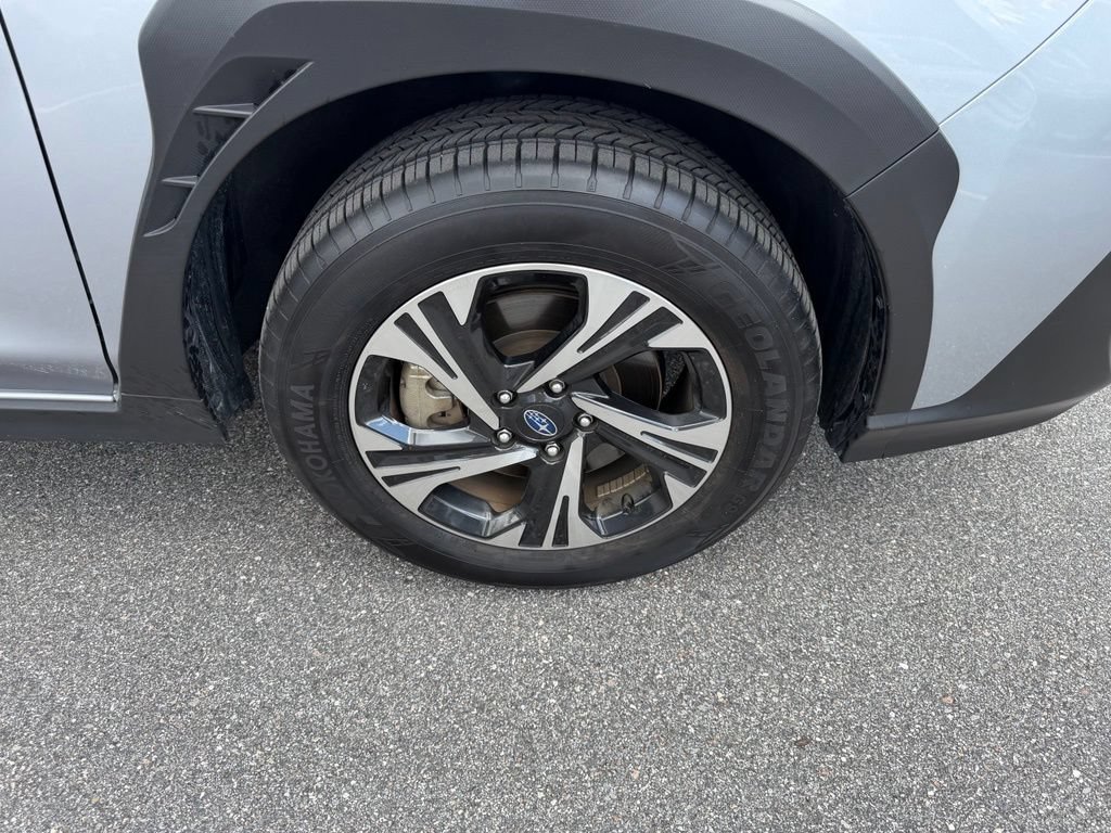 Used 2024 Subaru Crosstrek 2.0i Premium AWD/4WD image 4