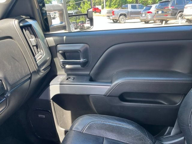 Used 2017 Chevrolet Silverado 2500 LTZ w/ Duramax Plus Package AWD/4WD image 25