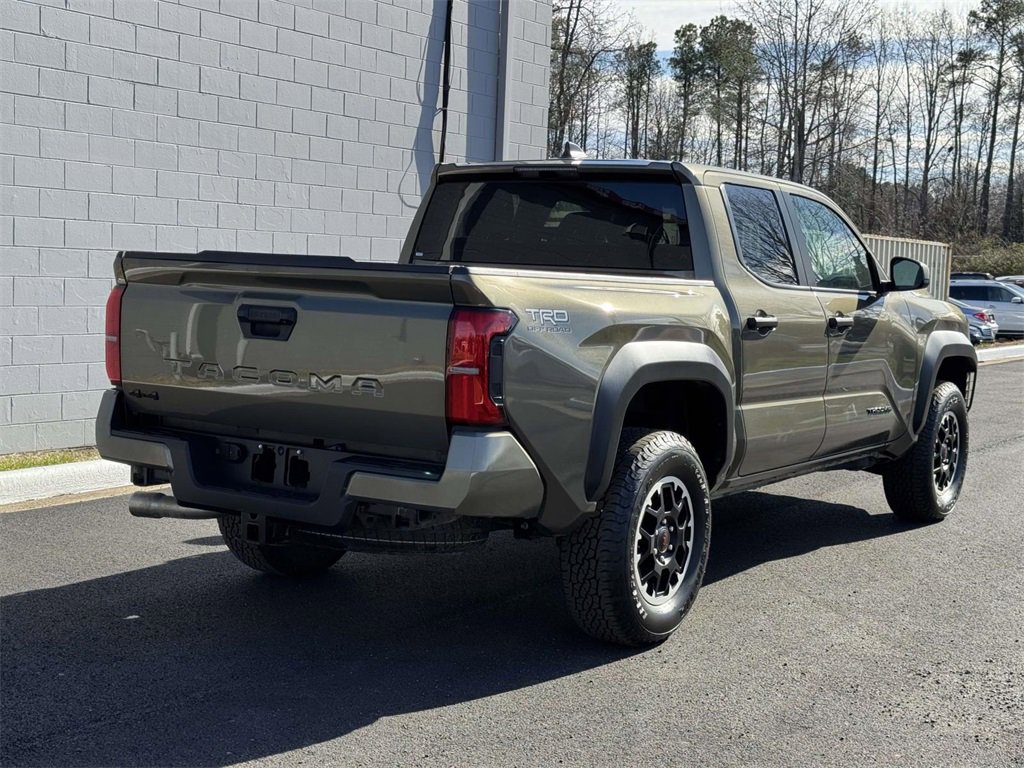 Used 2025 Toyota Tacoma TRD Off-Road image 21