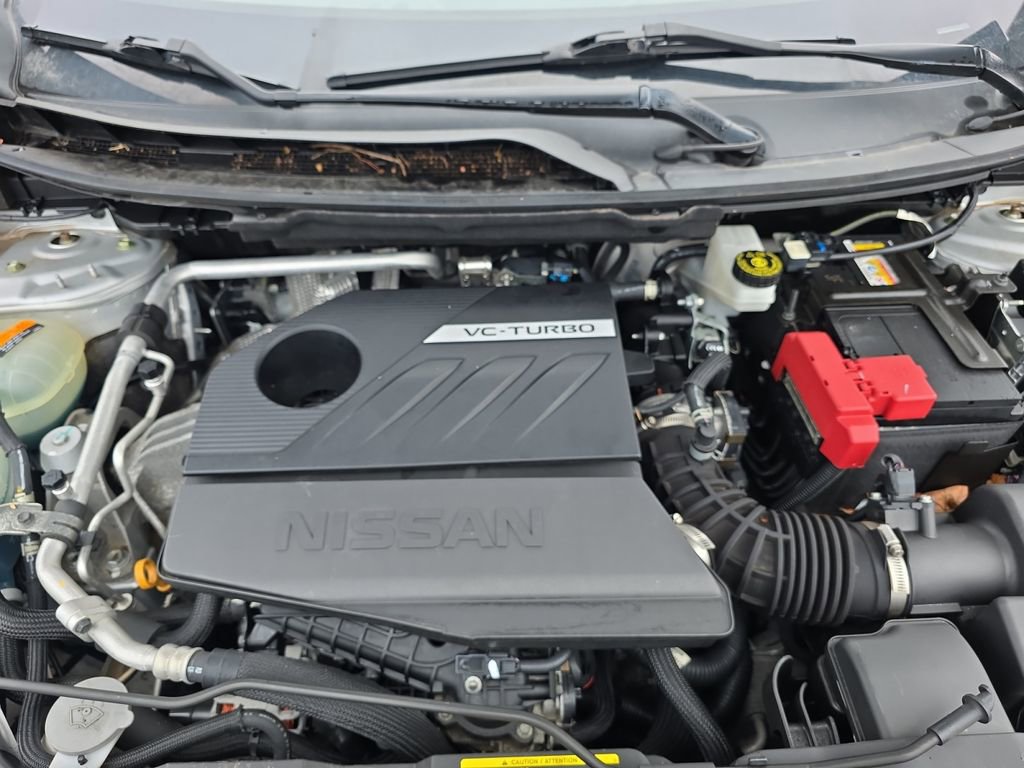 Used 2023 Nissan Rogue SV image 25