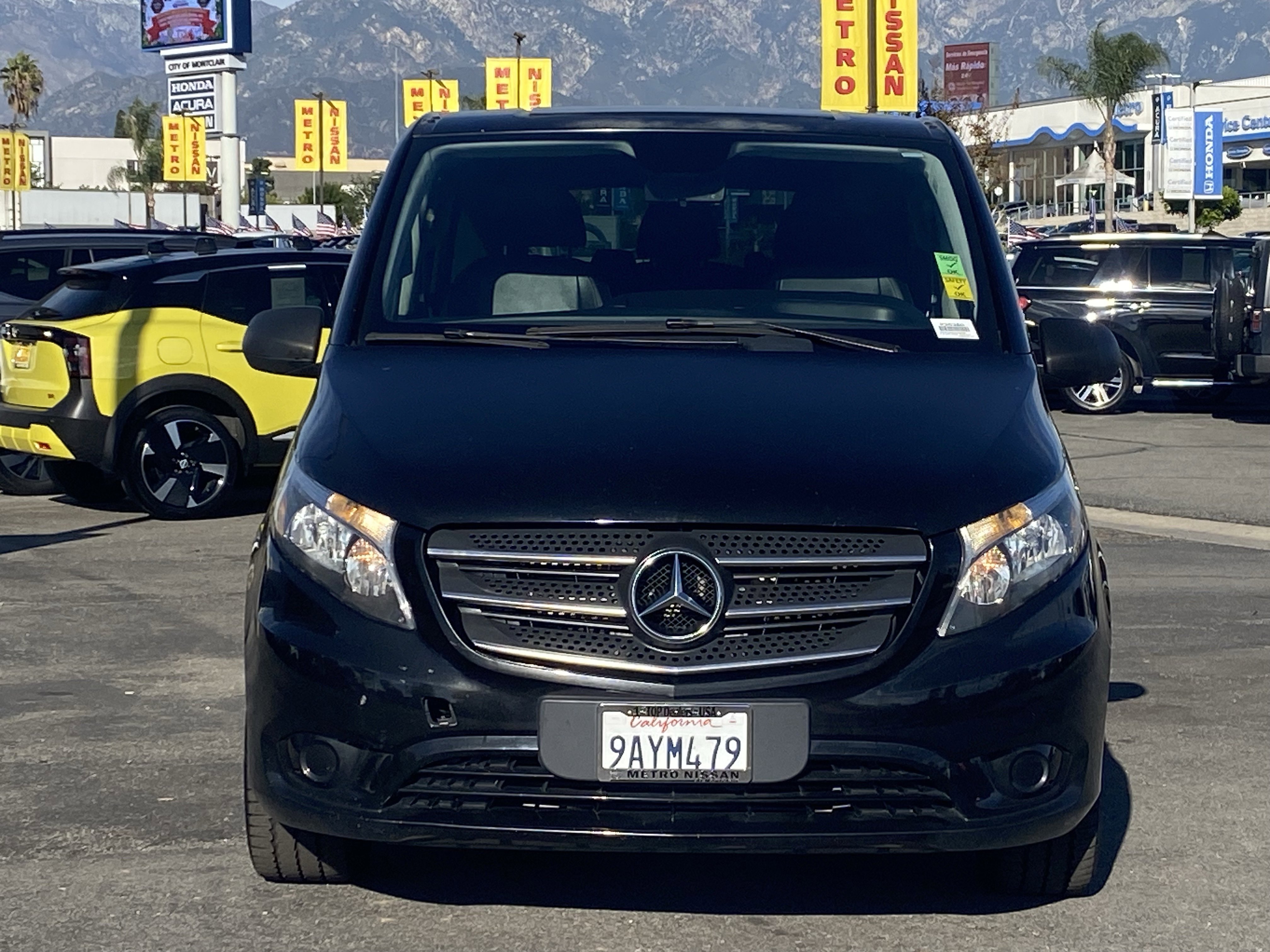 Used 2018 Mercedes-Benz Metris Passenger image 8