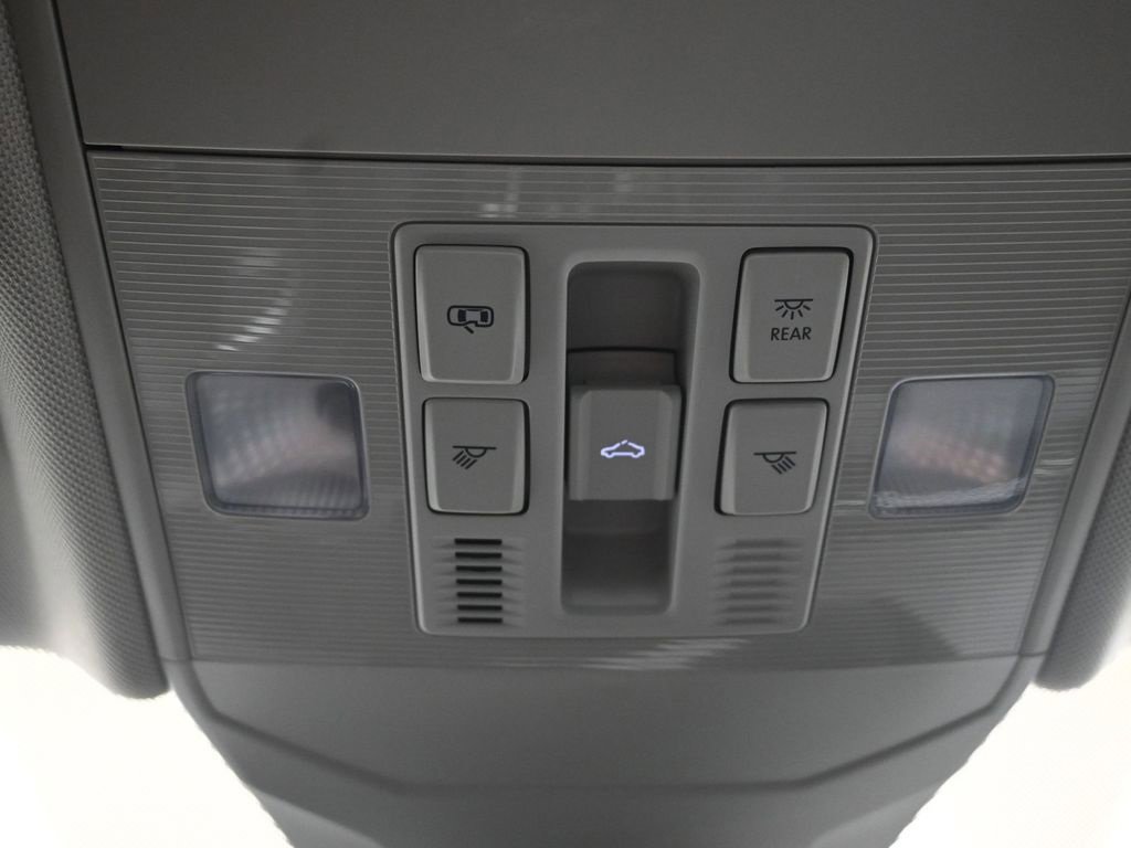 New 2026 Volkswagen Jetta SEL image 38