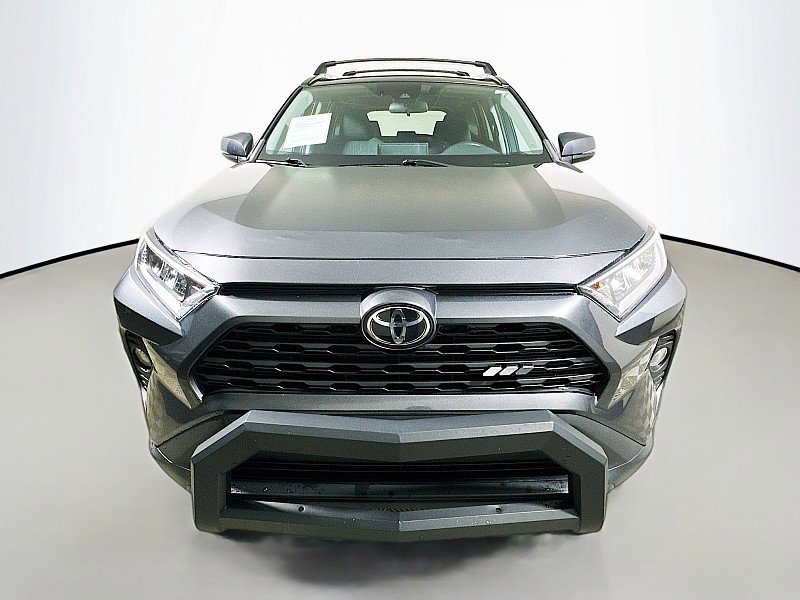 Used 2020 Toyota RAV4 XLE w/ Convenience Package image 2