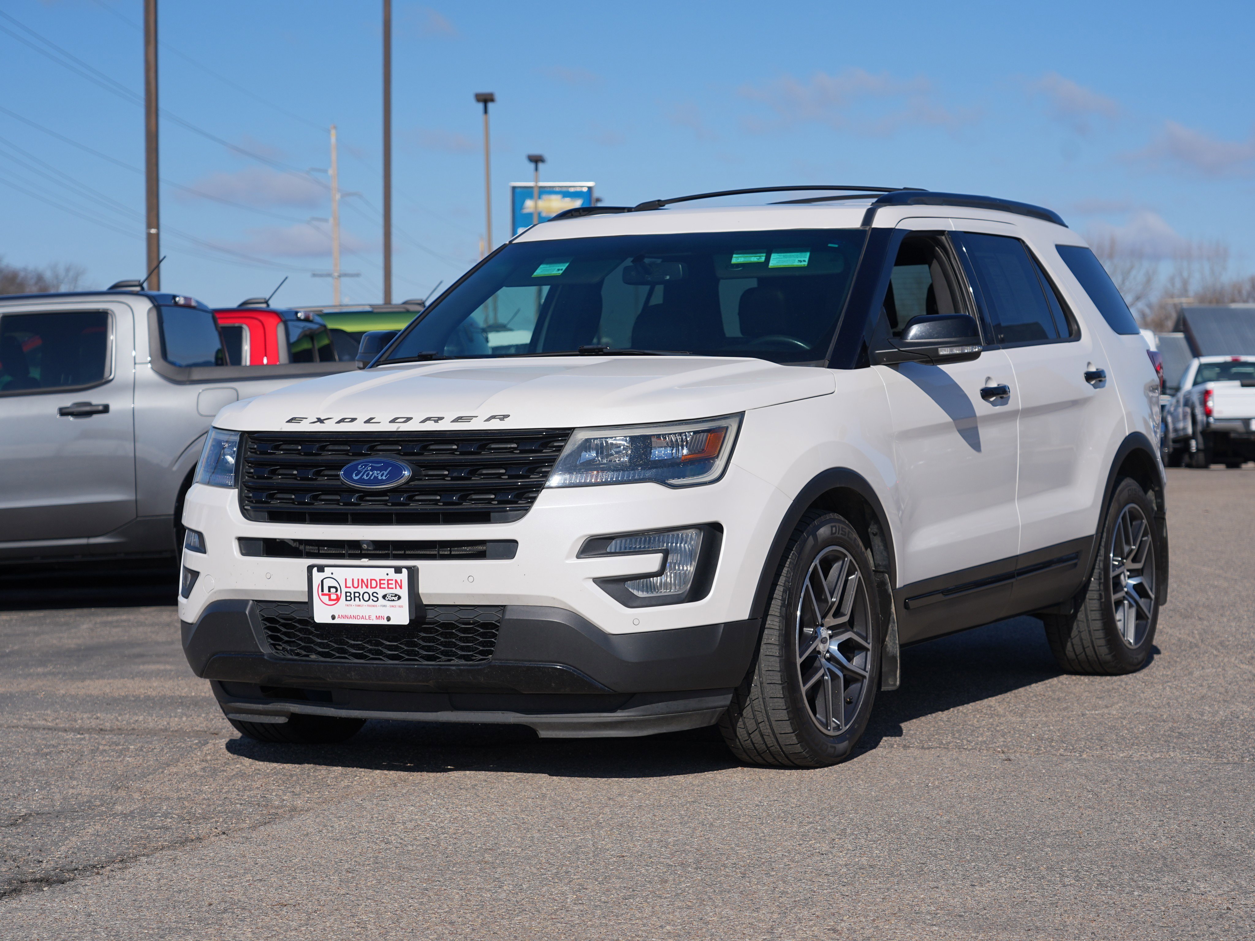 Used 2016 Ford Explorer Sport w/ Equipment Group 401A image 8
