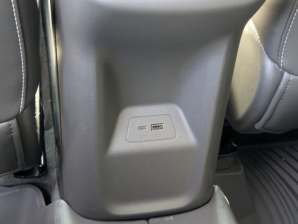 New 2026 Buick Envision Sport Touring image 29