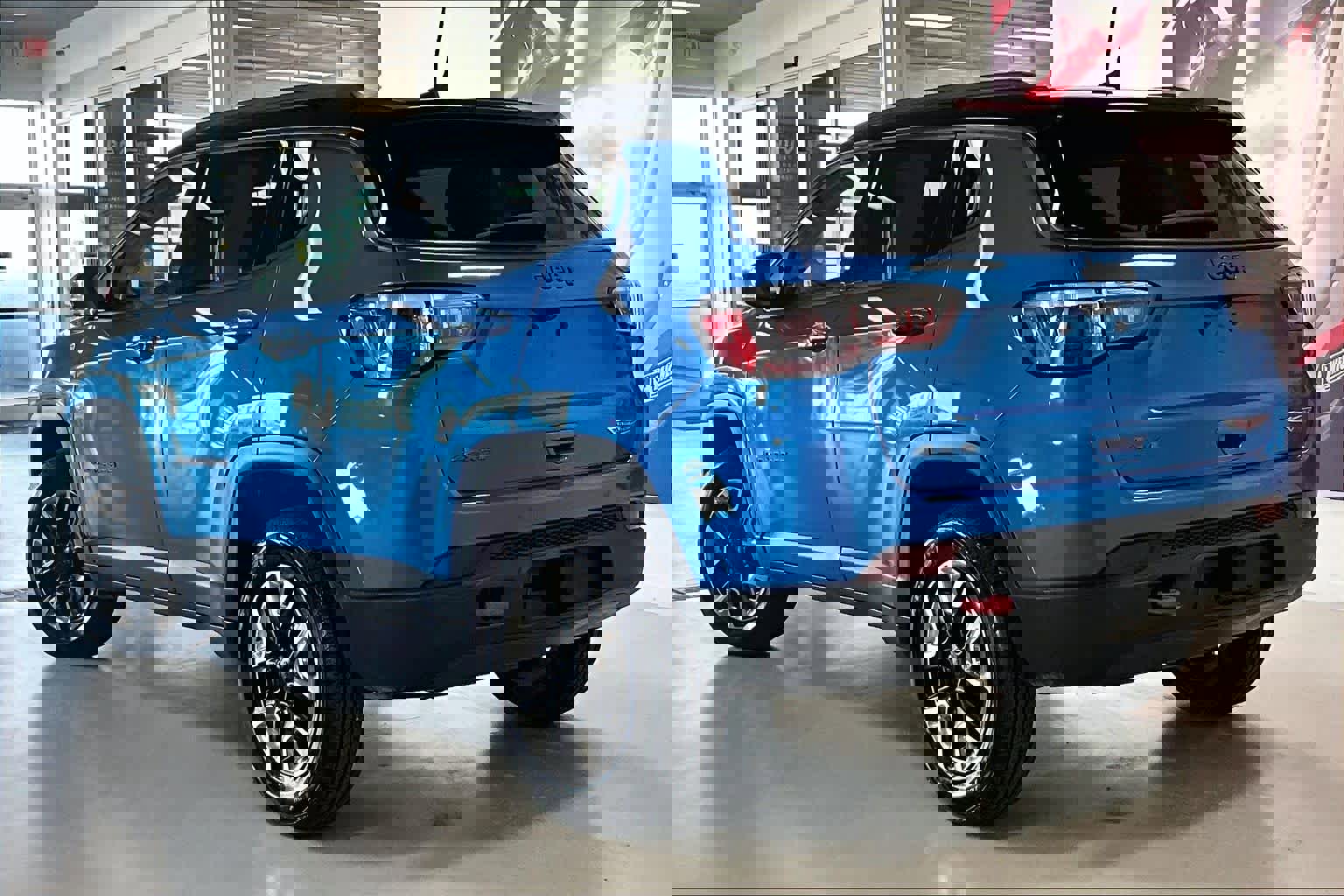 Used 2017 Jeep Compass Trailhawk w/ Leather Interior Group image 4