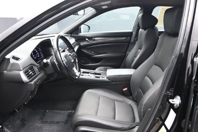 Used 2021 Honda Accord Sport image 6
