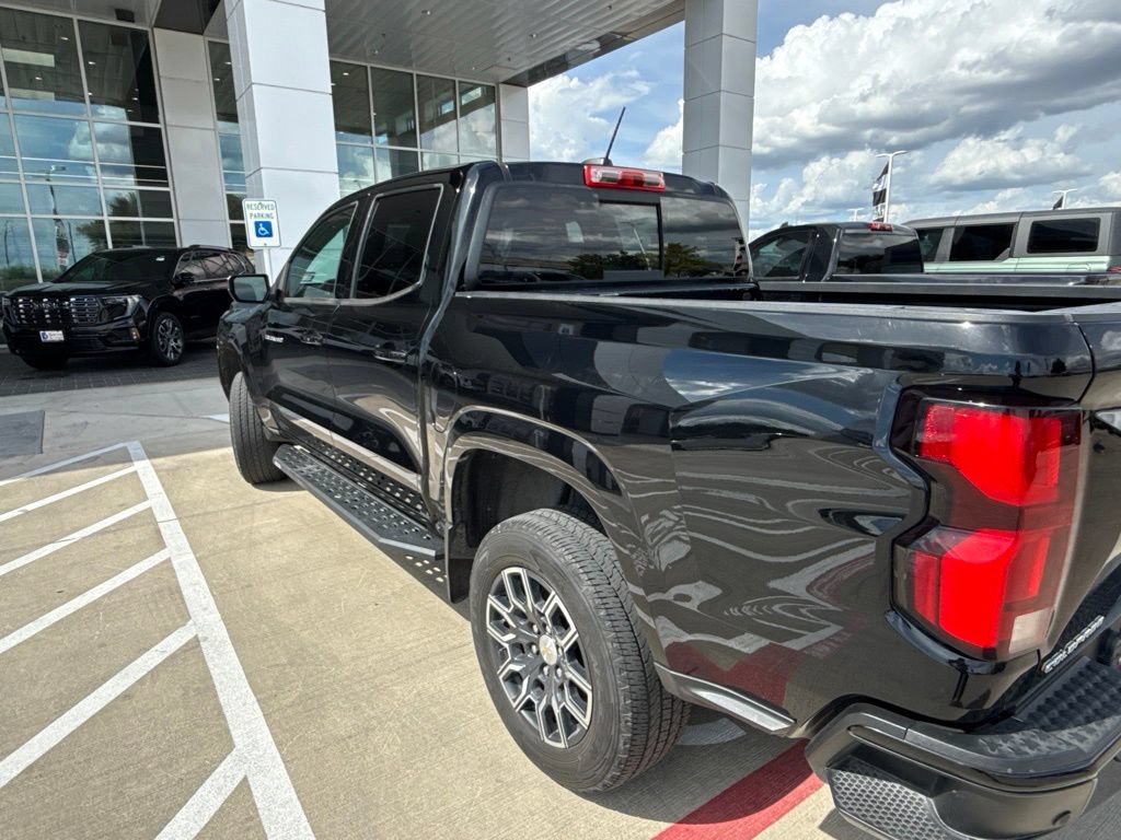 Used 2023 Chevrolet Colorado LT w/ LT Convenience Package III RWD image 4