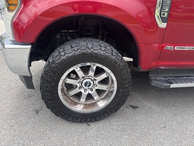 Used 2018 Ford F250 XLT w/ XLT Premium Package image 12