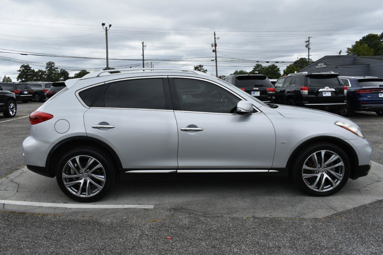 Used 2017 INFINITI QX50 2WD w/ Premium Plus Package image 5