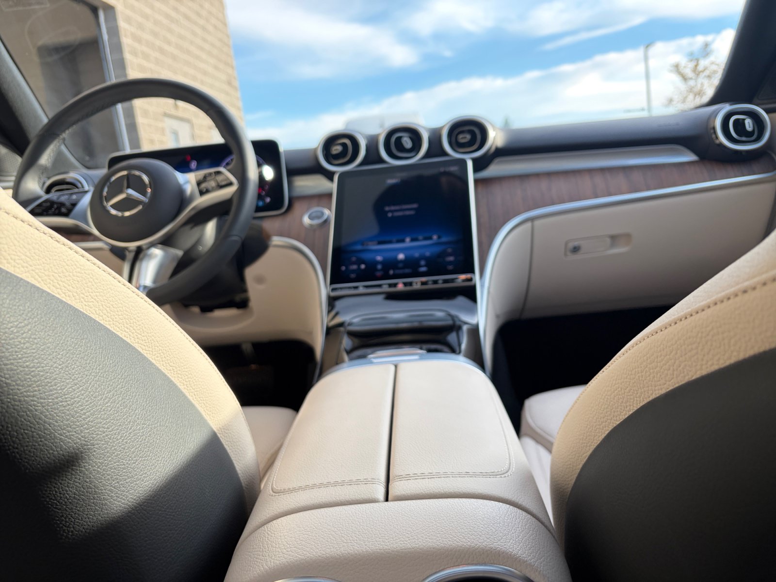 Used 2026 Mercedes-Benz C 300 4MATIC Sedan image 21