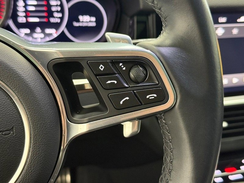 Certified 2023 Porsche Cayenne S image 20