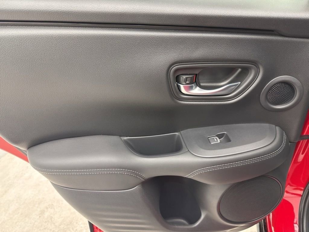 Certified 2025 Honda HR-V EX-L image 24