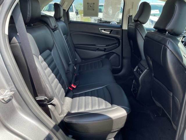 Used 2024 Ford Edge SEL w/ Convenience Package image 30