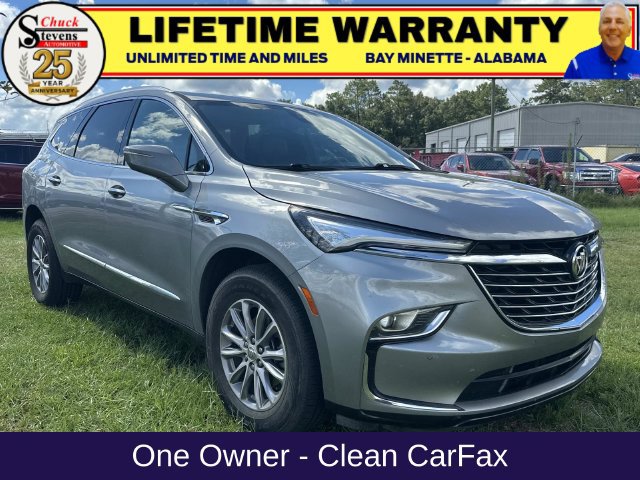 Used 2024 Buick Enclave Essence FWD image 1