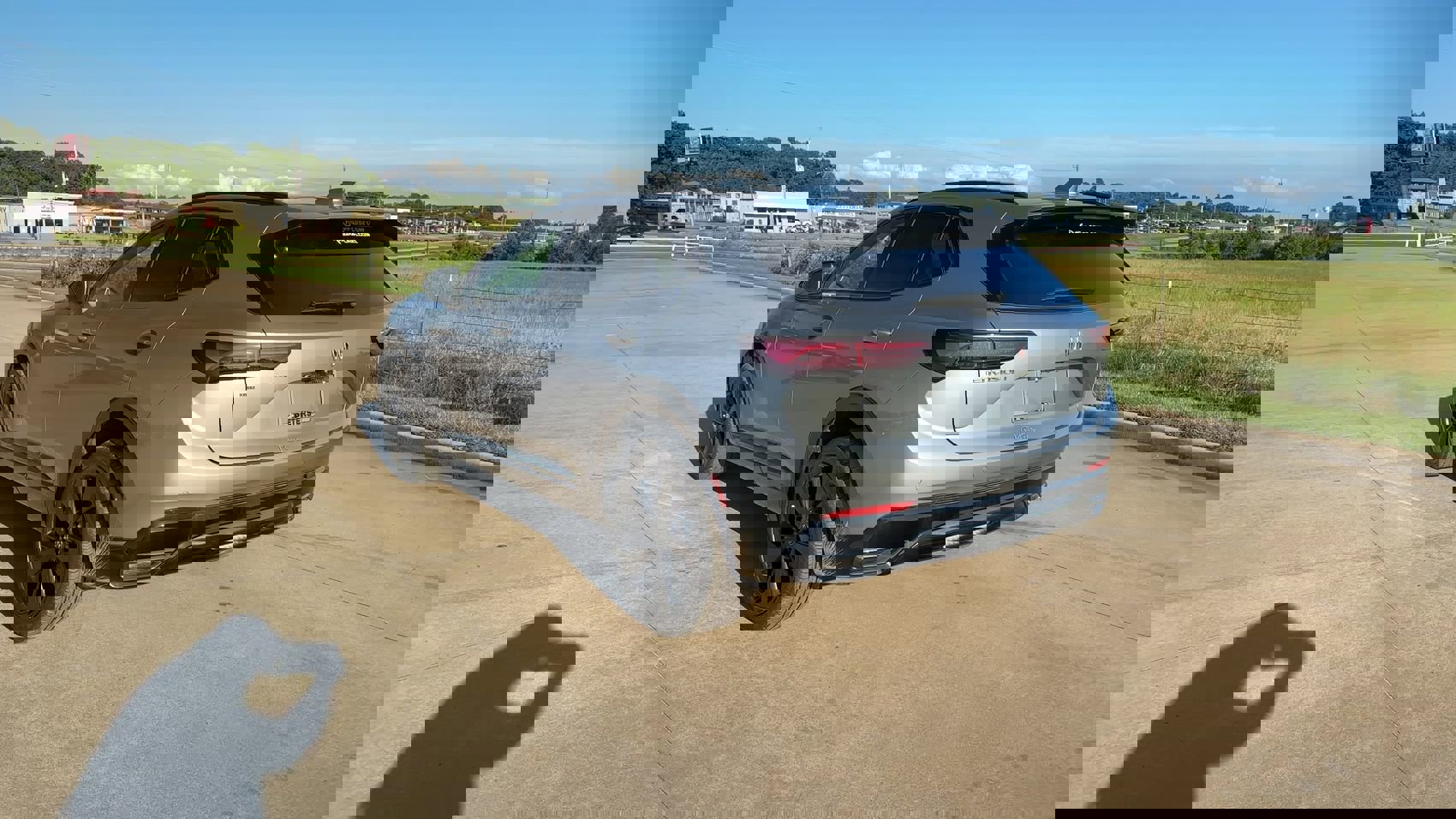 New 2025 Buick Envision Sport Touring image 2