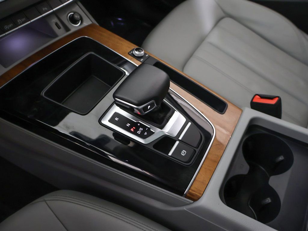 Used 2024 Audi Q5 2.0T Premium w/ Convenience Package image 52