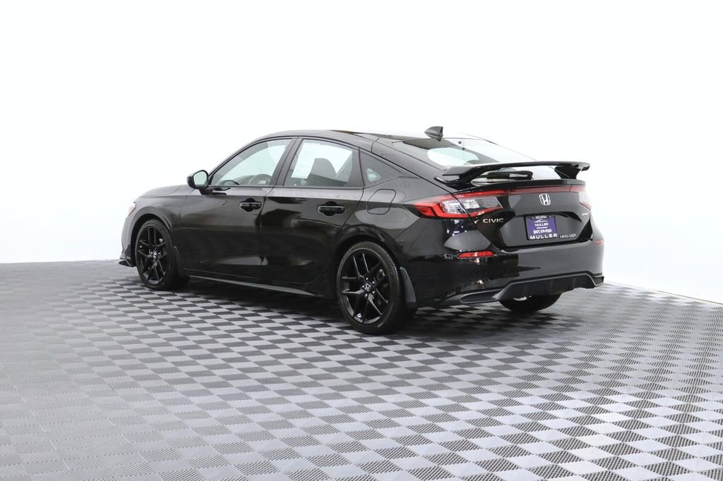 Used 2023 Honda Civic Sport image 7