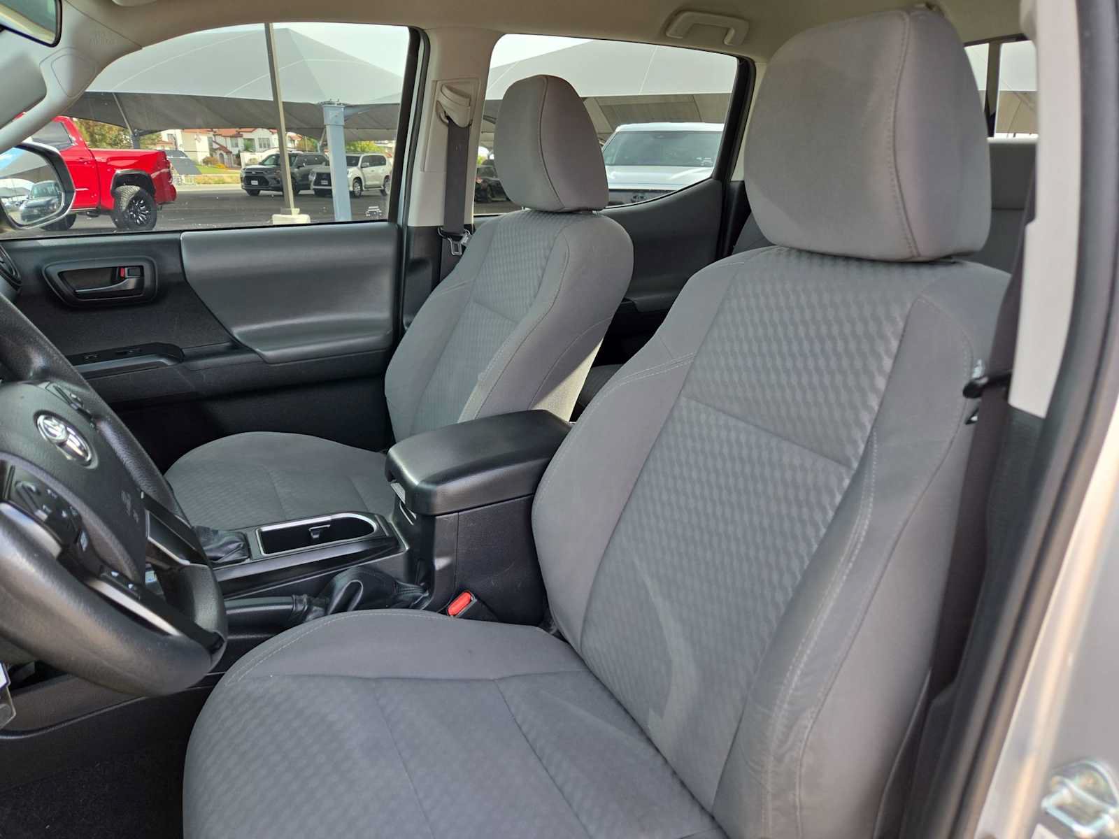 Used 2022 Toyota Tacoma SR w/ SR Convenience Package RWD image 15