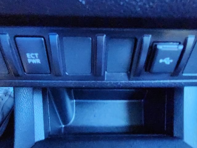 Used 2023 Toyota Tacoma SR image 18