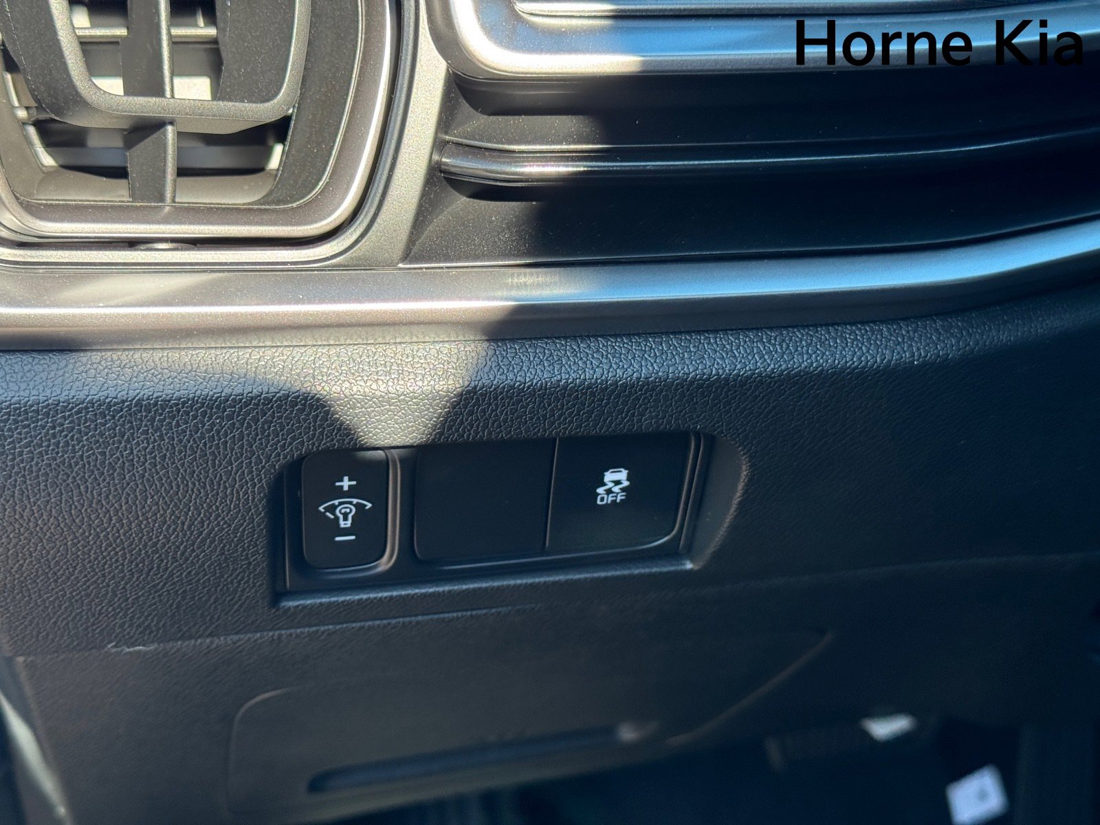 New 2026 Kia Sorento S w/ S Panoramic Sunroof Package image 14