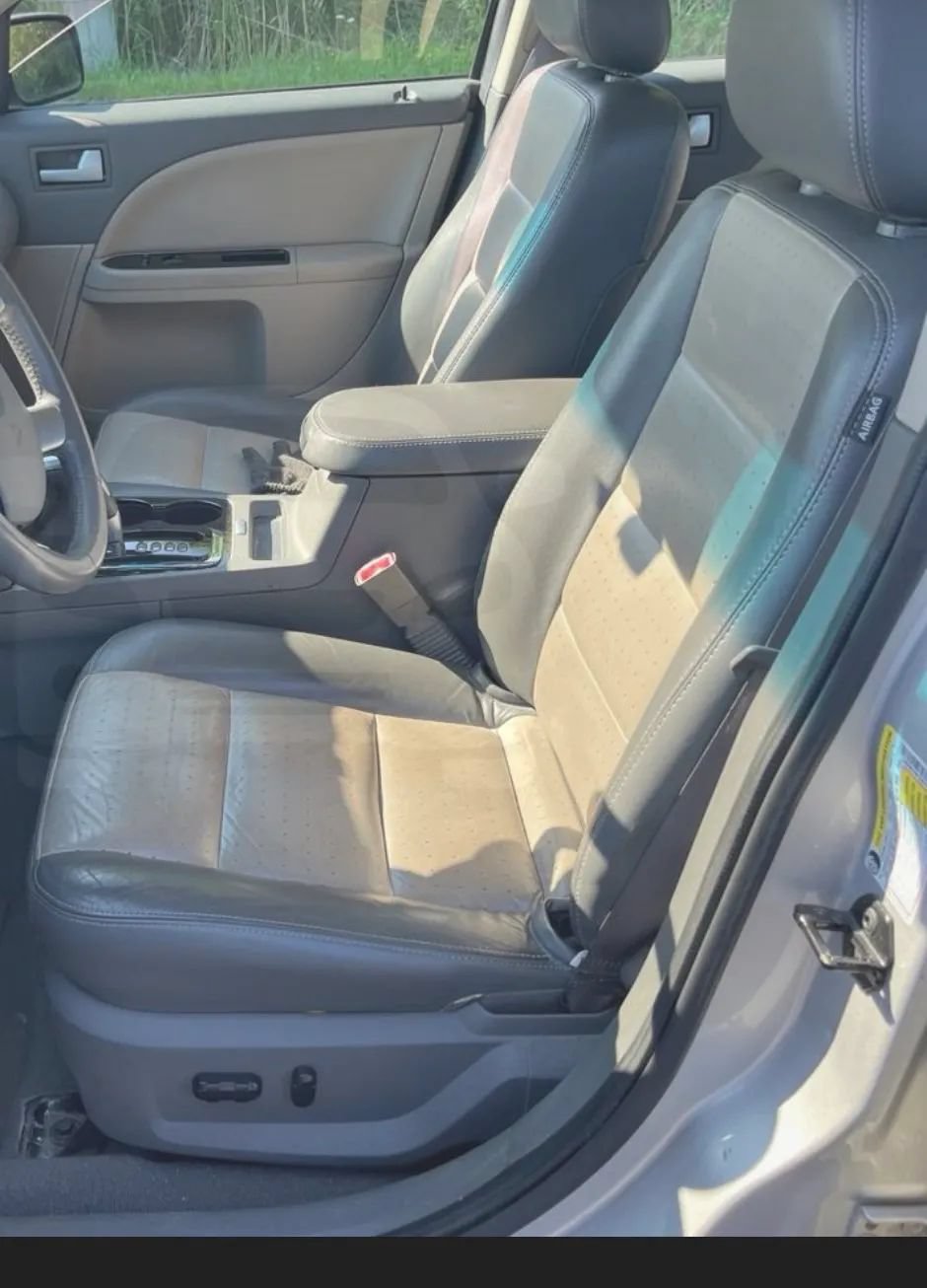 Used 2008 Mercury Sable Premier FWD image 6