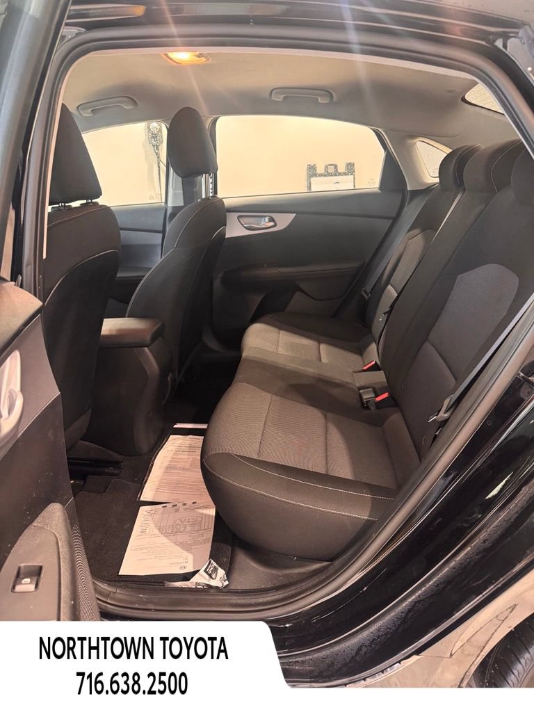 Used 2023 Kia Forte LXS FWD image 12