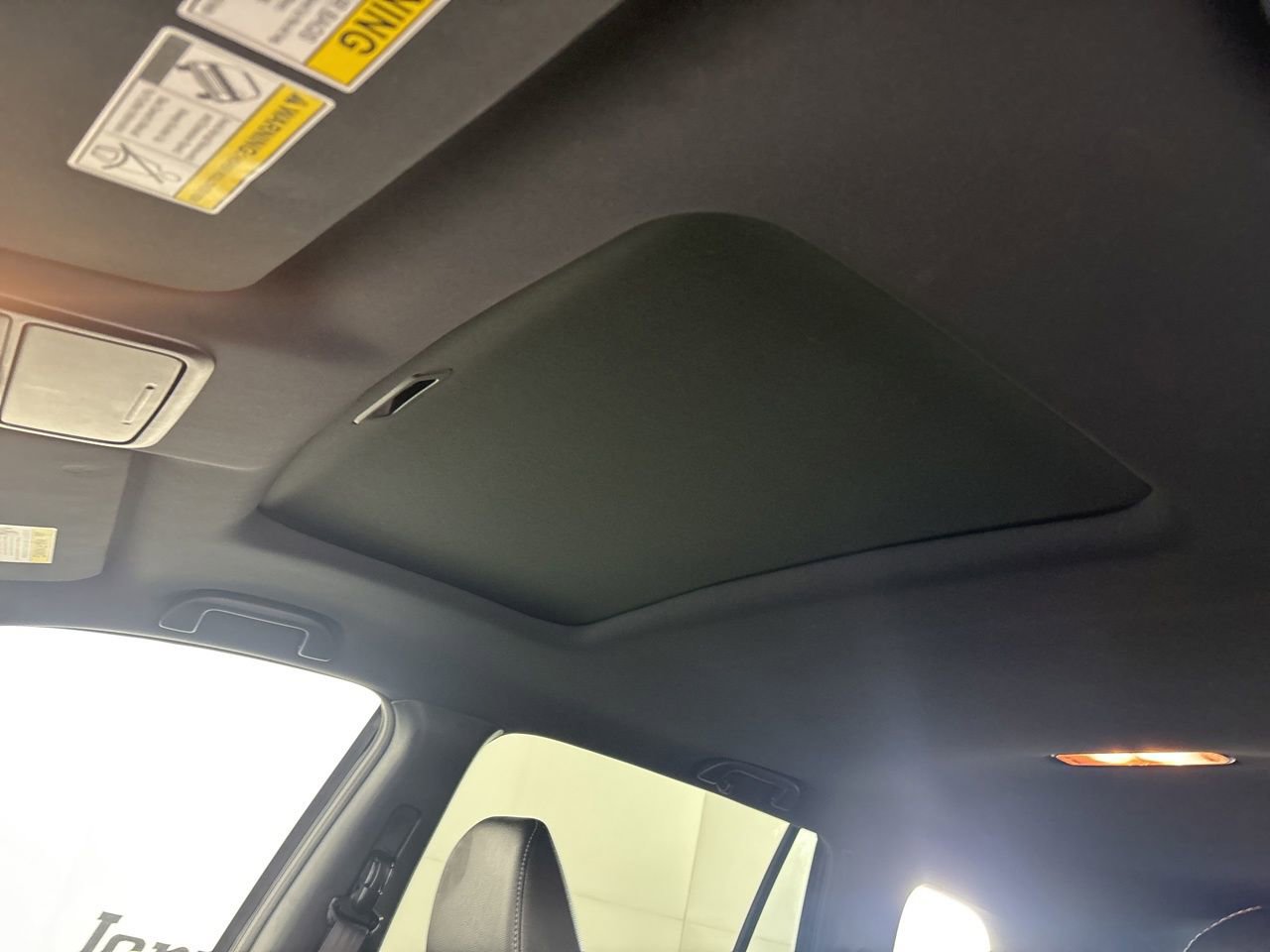 Used 2022 Honda Passport EX-L image 13