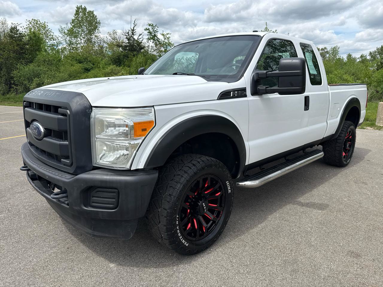 Used 2015 Ford F250 XL w/ Camper Package AWD/4WD image 1