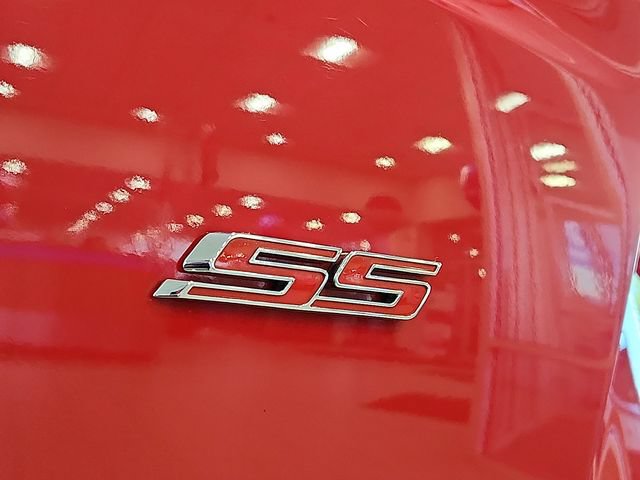 Used 2018 Chevrolet Camaro SS RWD image 29
